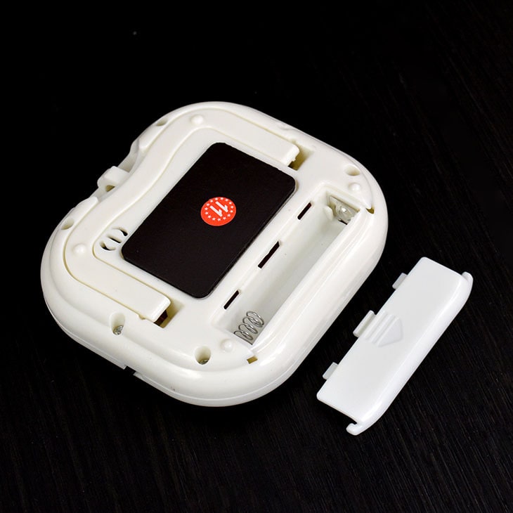 Digital Kitchen Timer with 30 Minute Countdown and Magnetic Back - Image 1