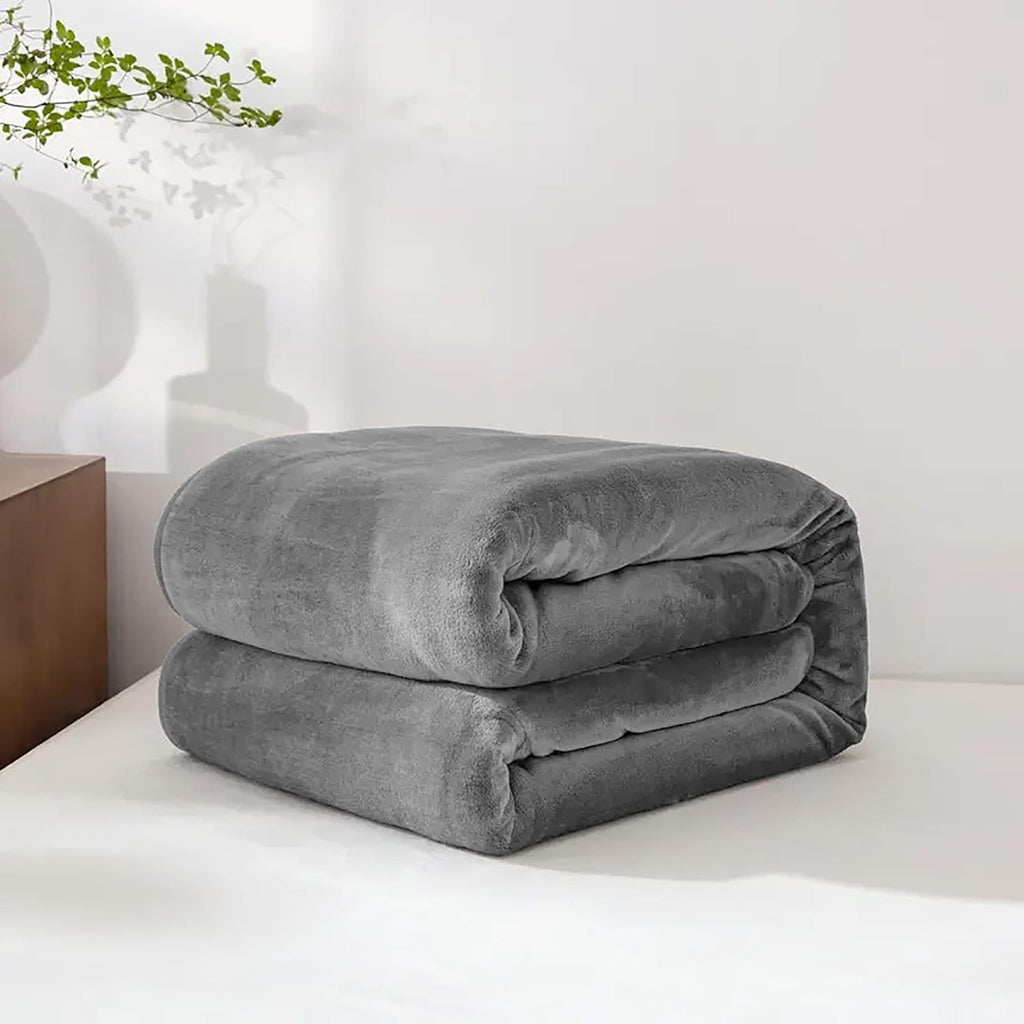 Fleece Throw Blanket with Faux Fur Plush Softness for Sofa and Bed Lightweight Cozy - Image 2