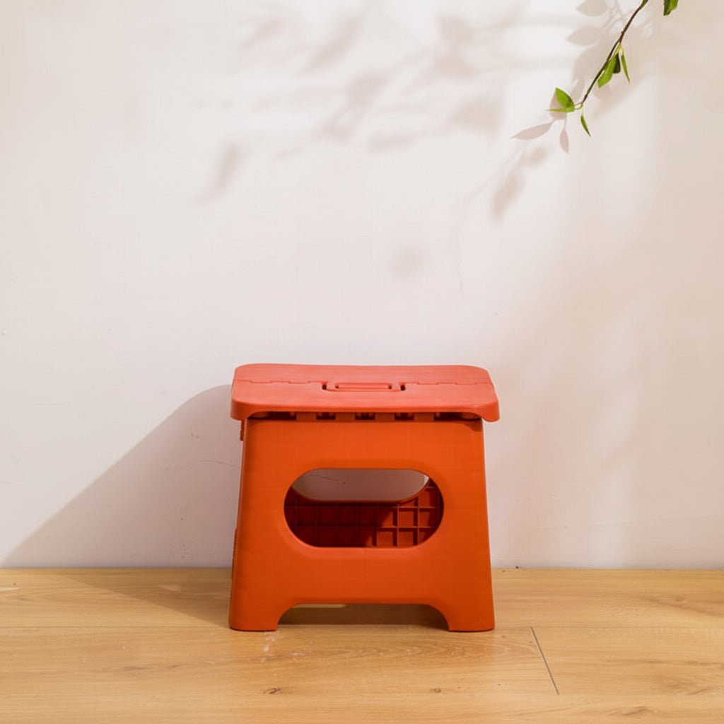 Folding Step Stool with Handle Portable Plastic Design for Kitchen and Bathroom - Image 2