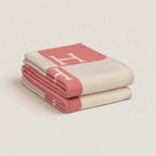 Exclusive Gold Throw Blanket Made of Cashmere and Wool - House decoration