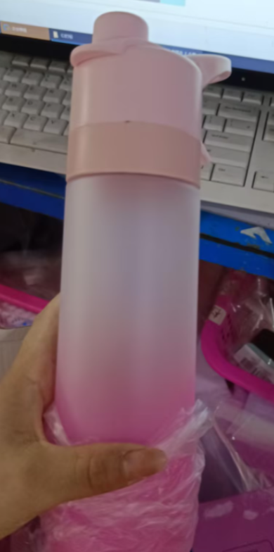 Girls' Misting Stainless Steel Water Bottle with Spray Trigger Flip-Top Spout for Sports Fitness - Image 3