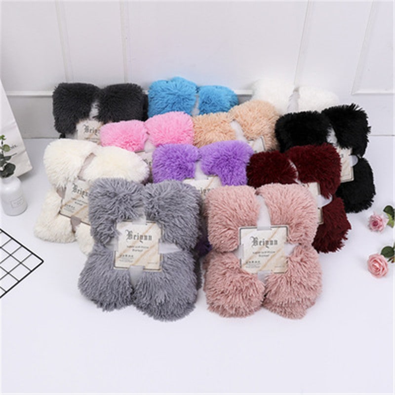 Girls' Soft Faux Fur Throw Blanket with Plush Shaggy Texture and Fluffy Long Pile Design - Image 16