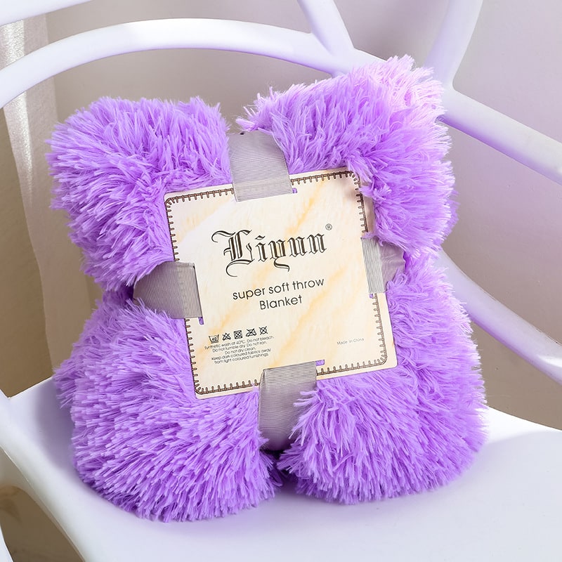 Girls' Soft Faux Fur Throw Blanket with Plush Shaggy Texture and Fluffy Long Pile Design - Image 8