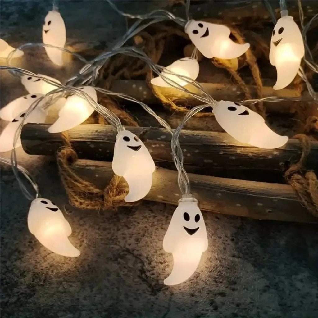 Halloween LED String Lights with Ghost Design for Outdoor and Patio Battery Operated Decoration - Image 4