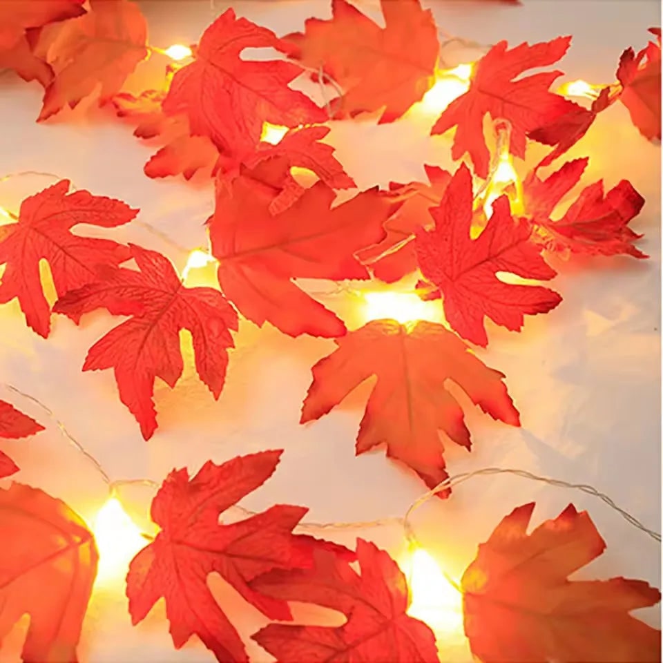 Halloween Outdoor String Lights with Maple Leaf Garland and Warm LED for Fall Patio Decoration - Image 4