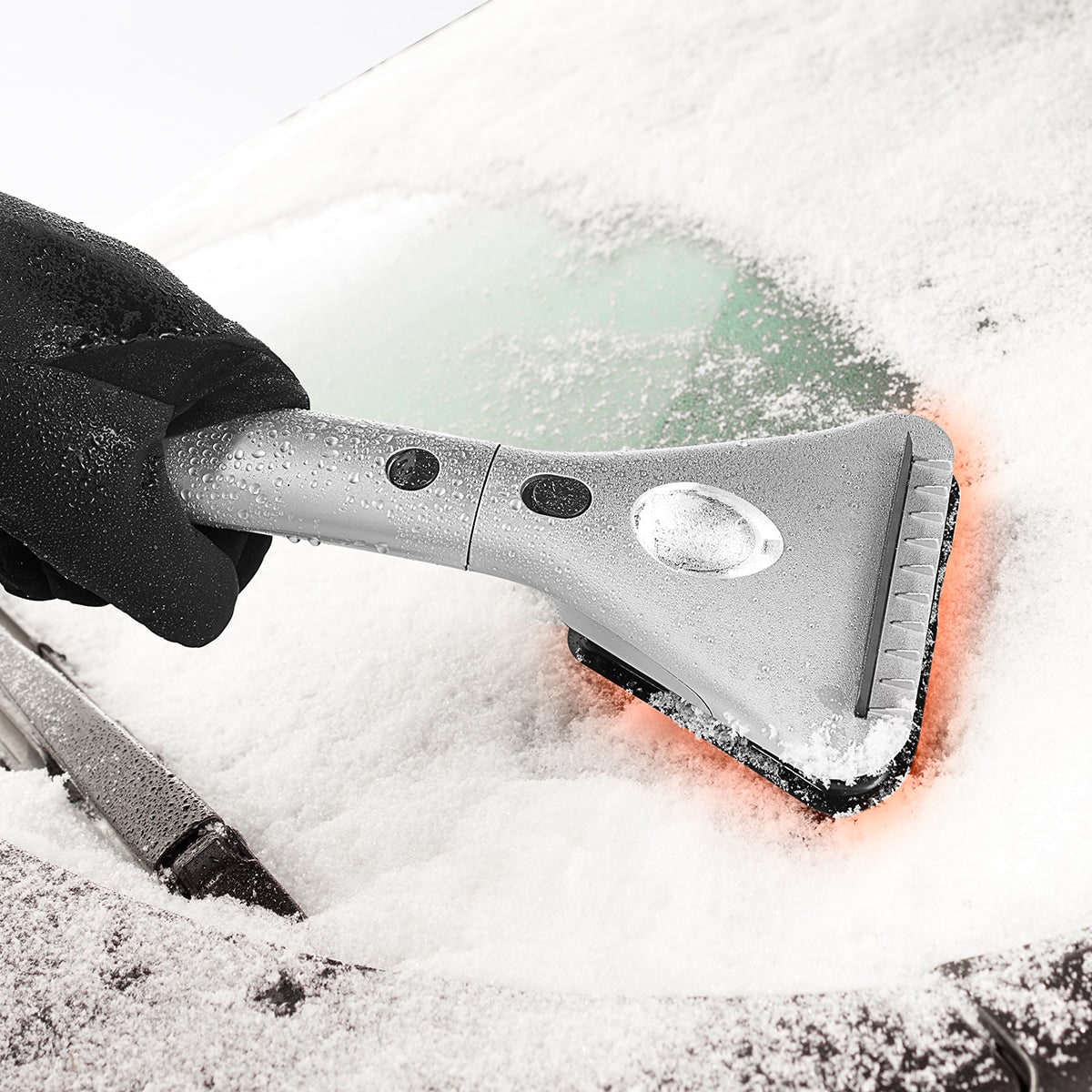 Heated Car Ice Scraper for Window with Extendable Handle LED Light and 12v Electric Power - Image 1