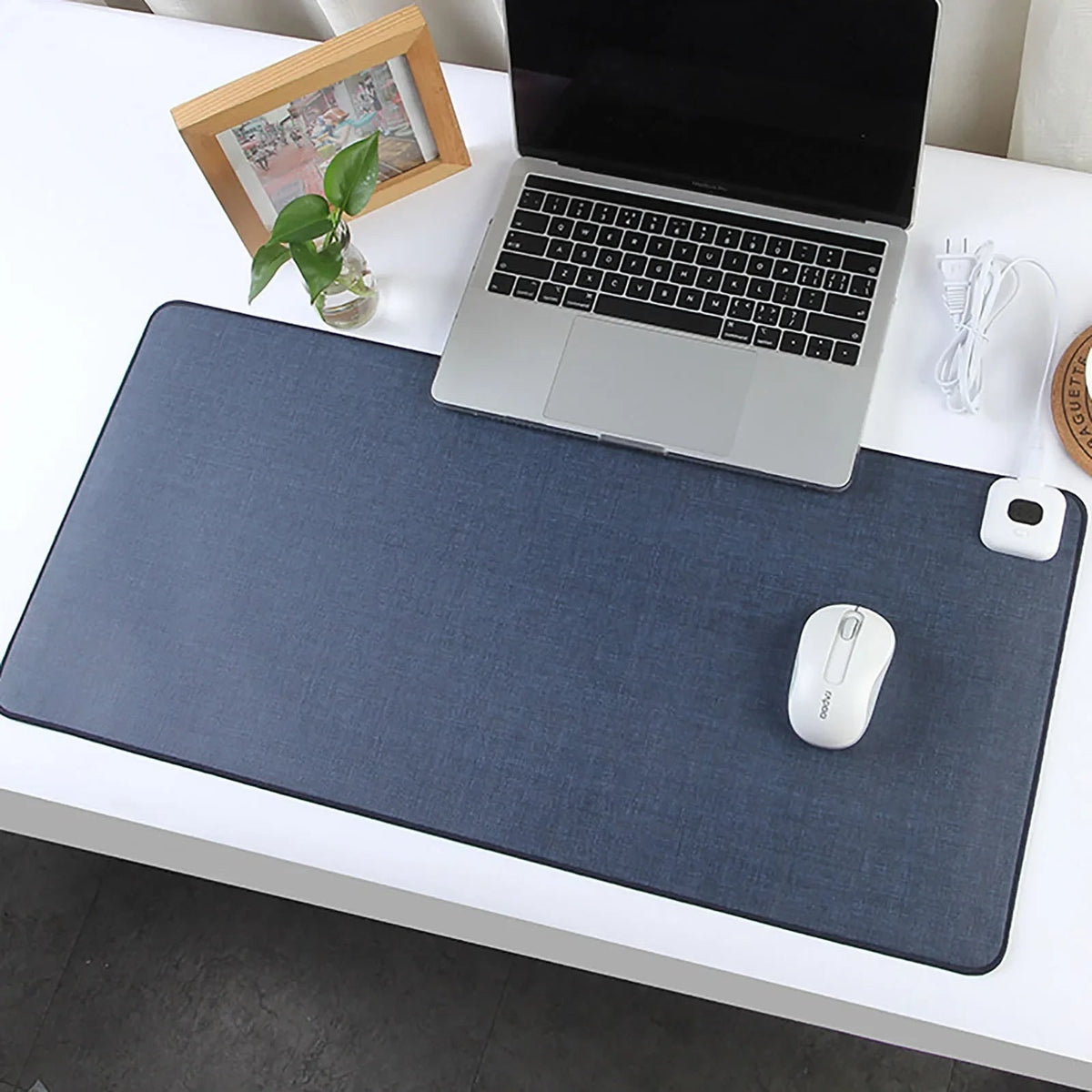 Heated Desk Pad with Leather Surface Temperature Control and Reinforced Edges Felt - Image 3