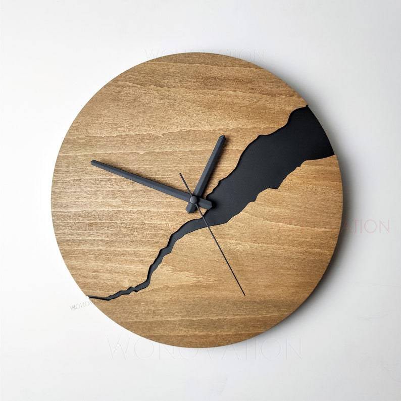 Elegant Wooden Wall Clock for Home Decor – Minimalist Timepiece for Living Room, Kitchen and Office Interiors