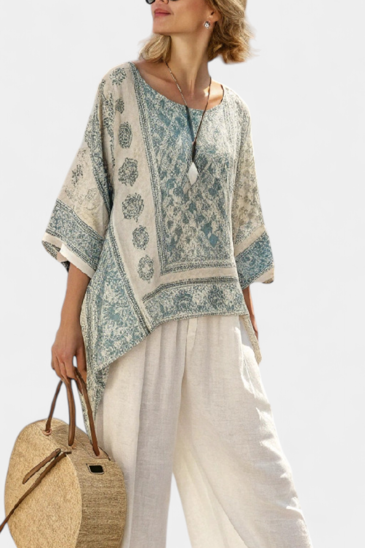 Quinley | Stylish Printed Blouse with Relaxed Wide-Leg White Trousers