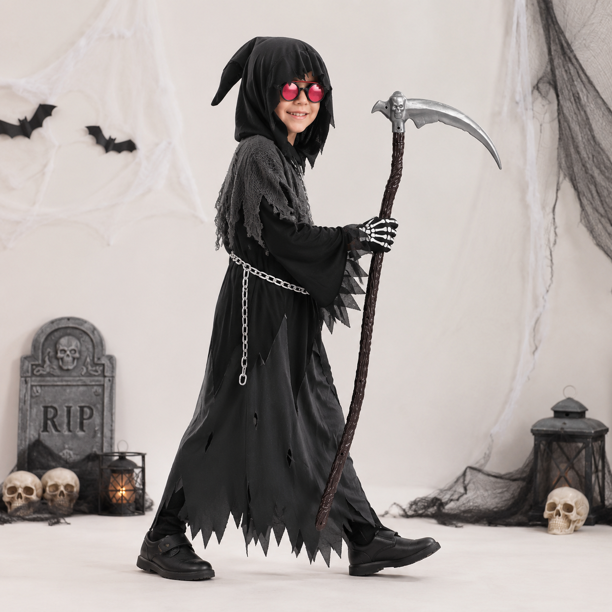 Kids' Halloween Grim Reaper Costume with Glowing Eyes and Toy Scythe - Image 2