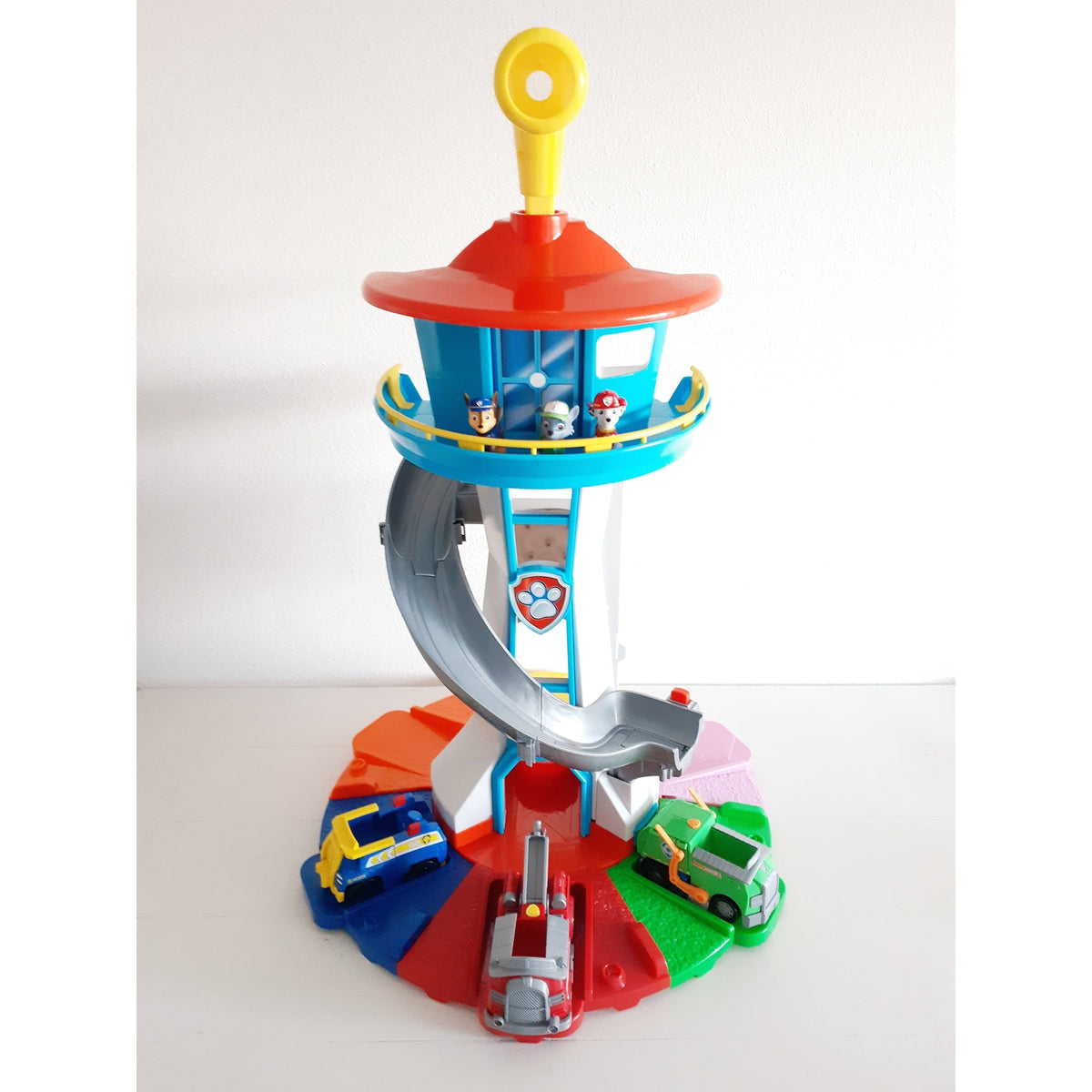 Kids' Lookout Tower Toy with Spiral Slide Rotating Periscope and Rescue Vehicles Playset - Image 2