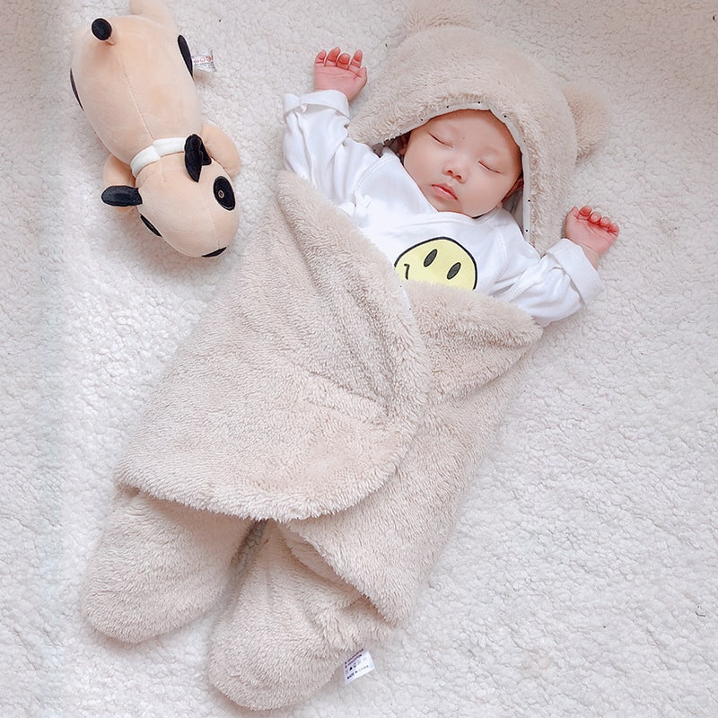 Kids' Newborn Swaddle Blanket with Legs Hooded Infant and Baby Sleeping Bag with Sherpa Fleece - Image 2