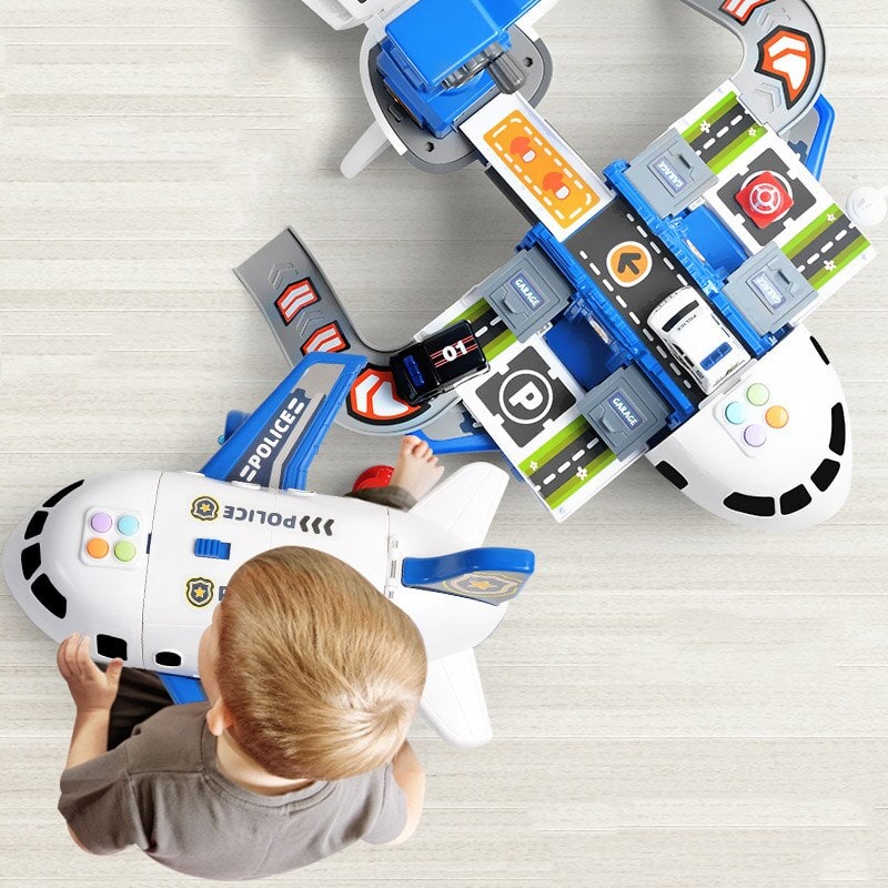 Kids' Toy Airplane Play Set with Transforming Fuselage and Mini Vehicles - Image 3