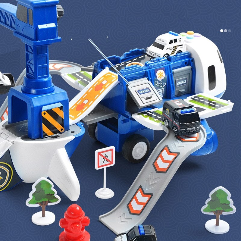 Kids' Toy Airplane Play Set with Transforming Fuselage and Mini Vehicles - Image 6