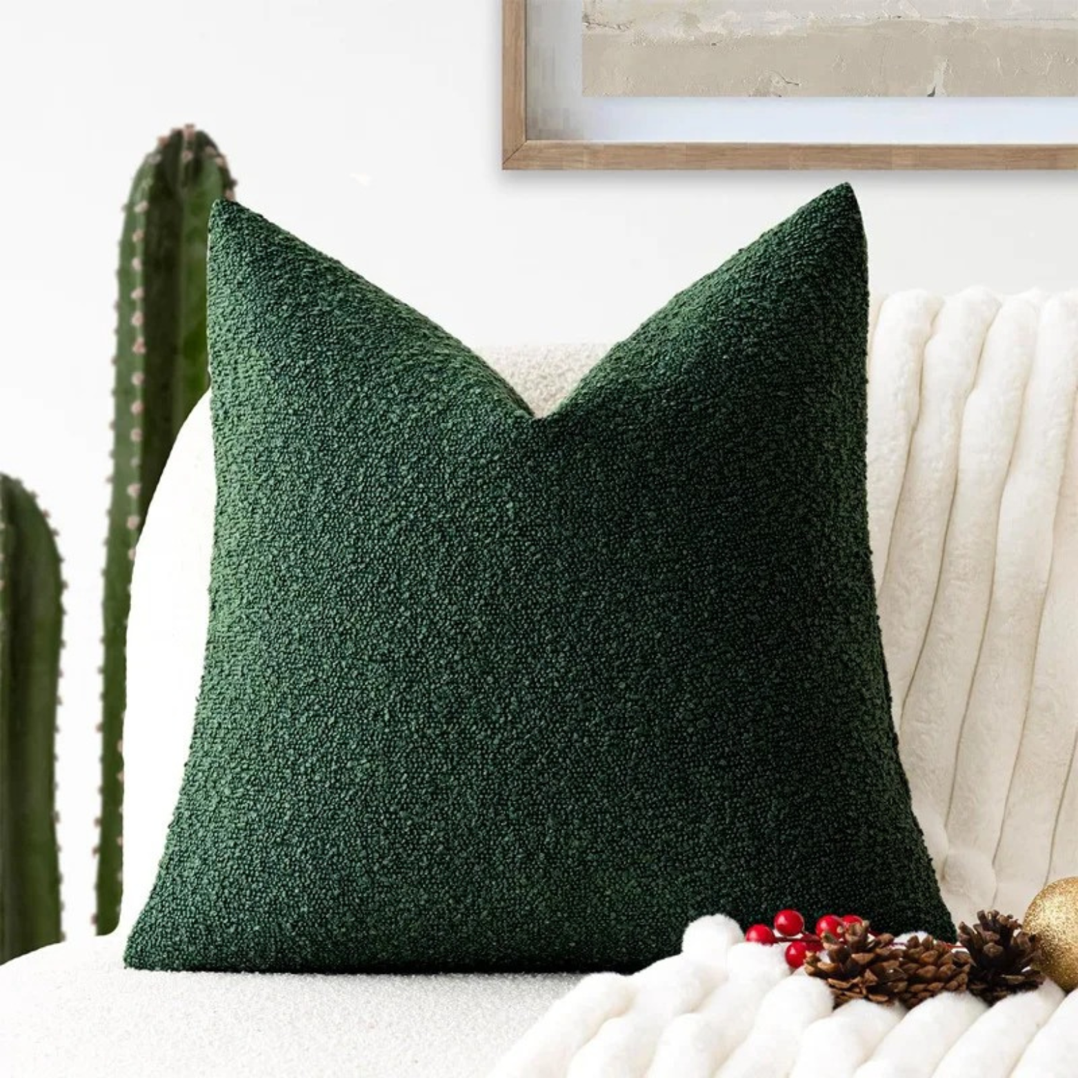 Elegant Bouclé Cushion Cover – Classic Comfort and Sophistication