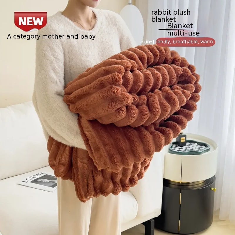 Luxury Faux Fur Throw Blanket with Soft Fleece Reverse and Matching Pillowcase - Image 15