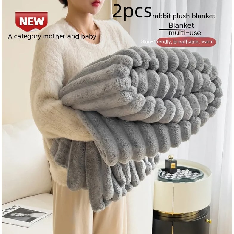 Luxury Faux Fur Throw Blanket with Soft Fleece Reverse and Matching Pillowcase - Image 7