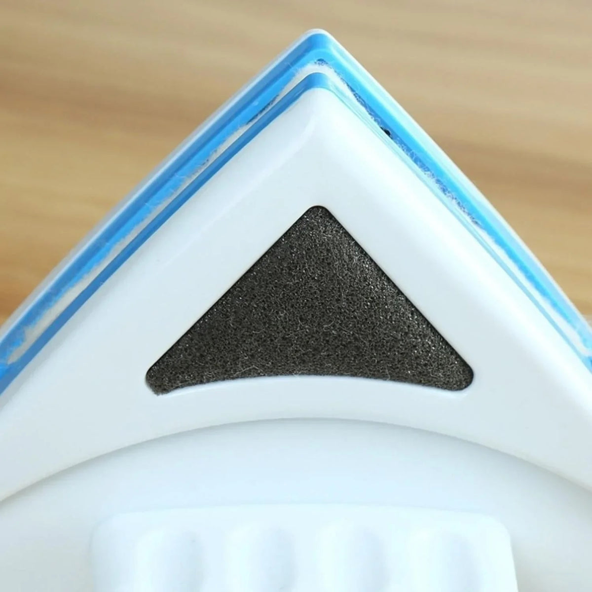 Magnetic Window Cleaner and Squeegee with Triangular Design for Hard-To-Reach - Image 4
