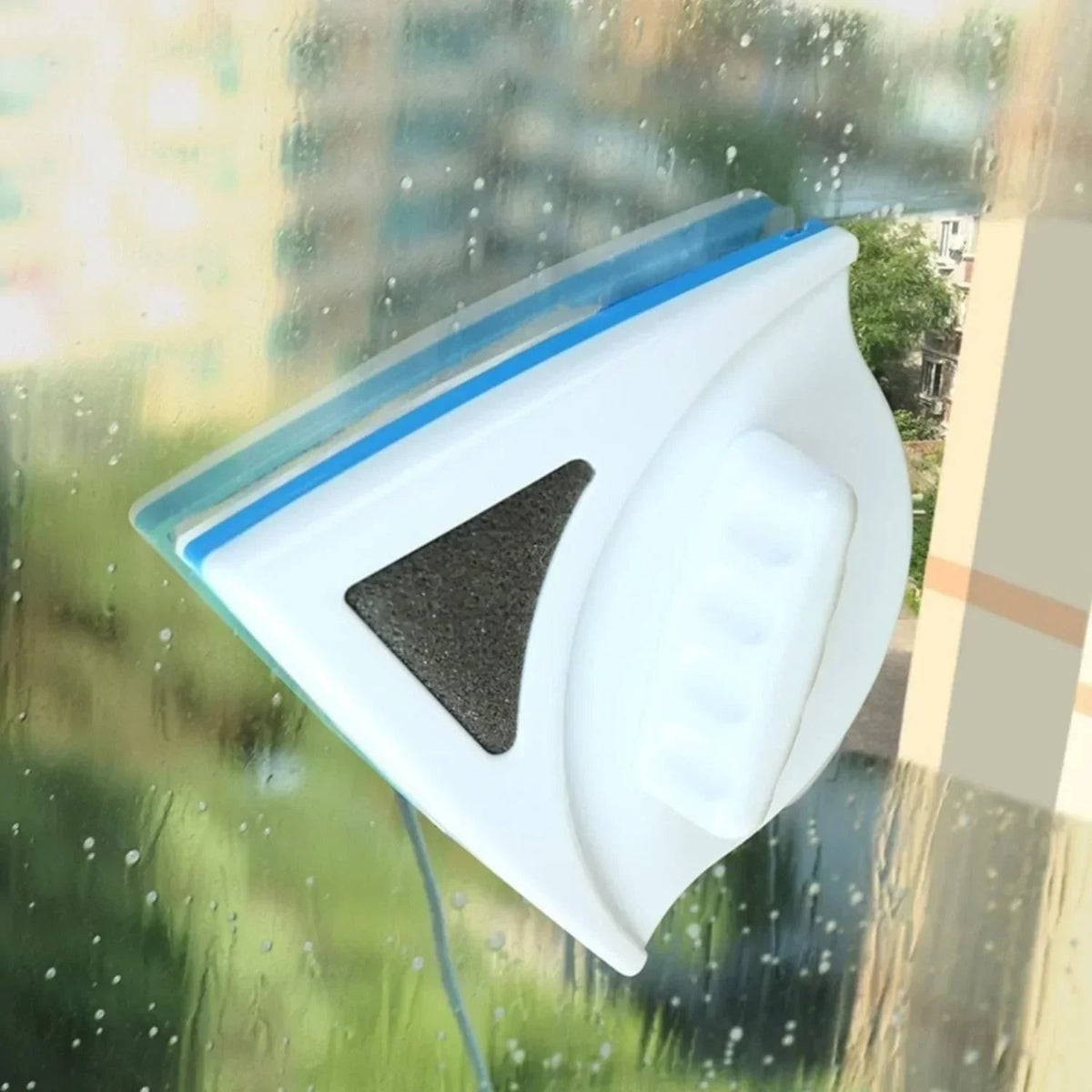 Magnetic Window Cleaner and Squeegee with Triangular Design for Hard-To-Reach - Image 6