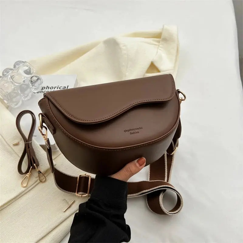 Premium Shoulder Bag for Everyday Use – Stylish Carry Bag for Work, Travel and Daily Outfits