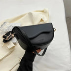 Premium Shoulder Bag for Everyday Use – Stylish Carry Bag for Work, Travel and Daily Outfits