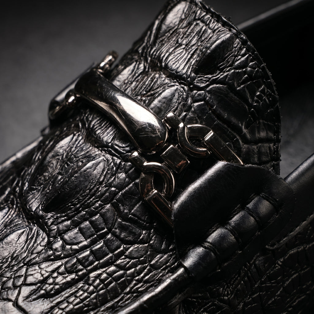 Men's Slip on Loafers with Croc Embossed Leather and Metal Bit Detail - Image 7