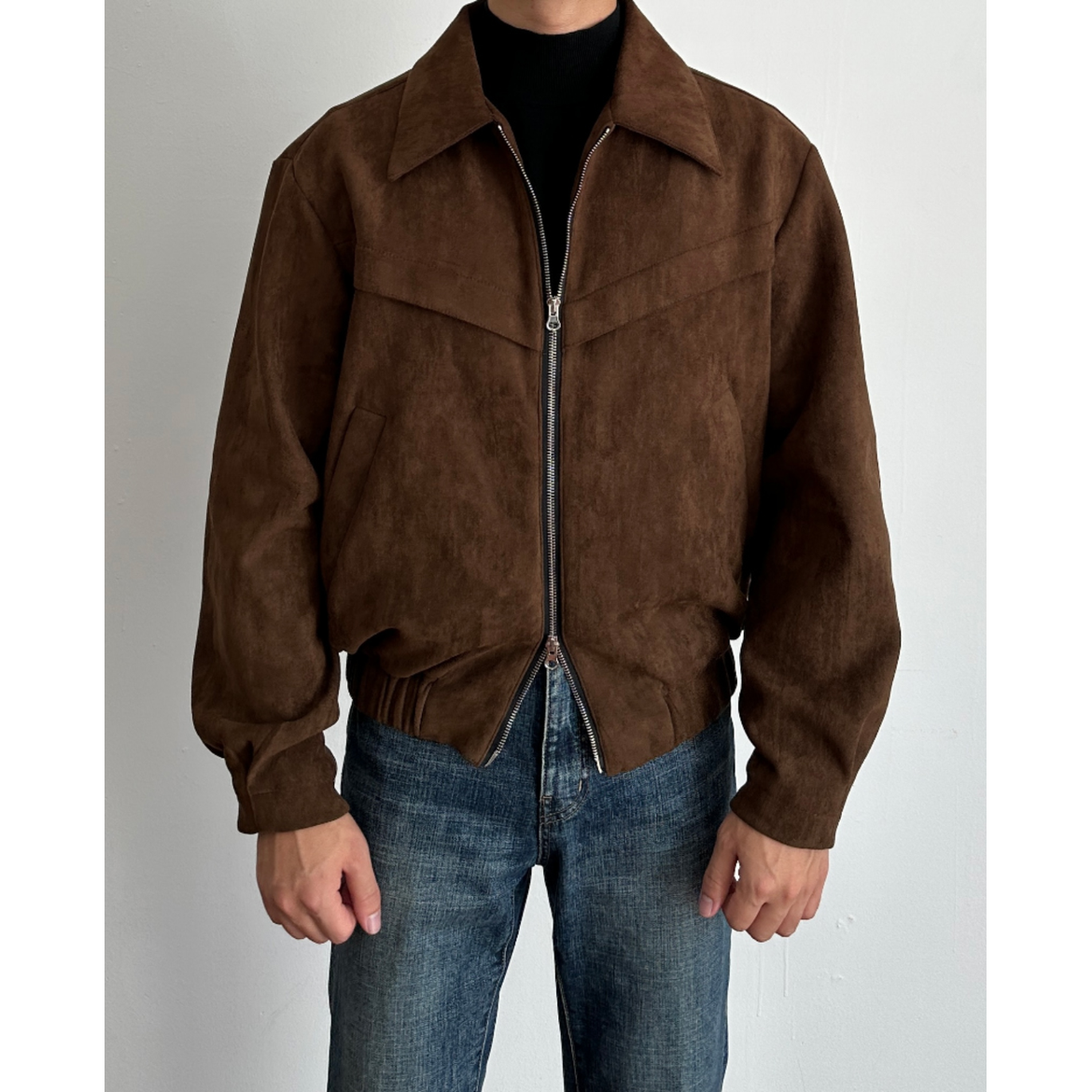 Men's Suede Jacket with Zip Closure and Pointed Collar - Image 3
