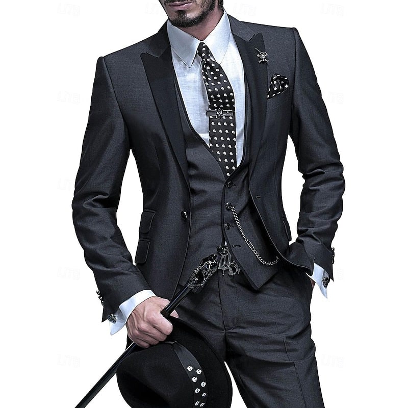 Men's Three Piece Suit with Slim Fit Contrast Peak Lapels and Tailored Waistcoat Navy Blue - Image 4