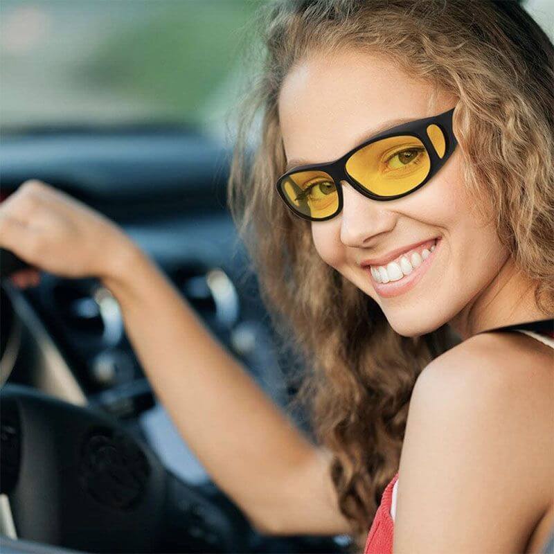 Anti-Glare Driving Glasses – Enhanced Clarity for Day & Night Visibility