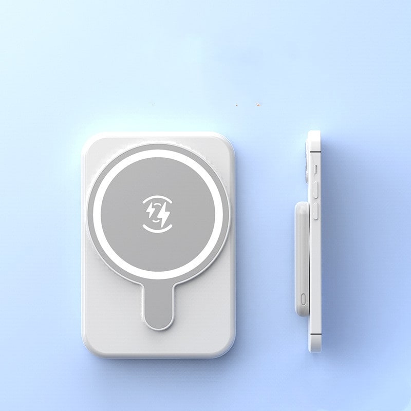 Portable Magnetic Power Bank Charger with Wireless Charging and LED Display Phone - Image 6