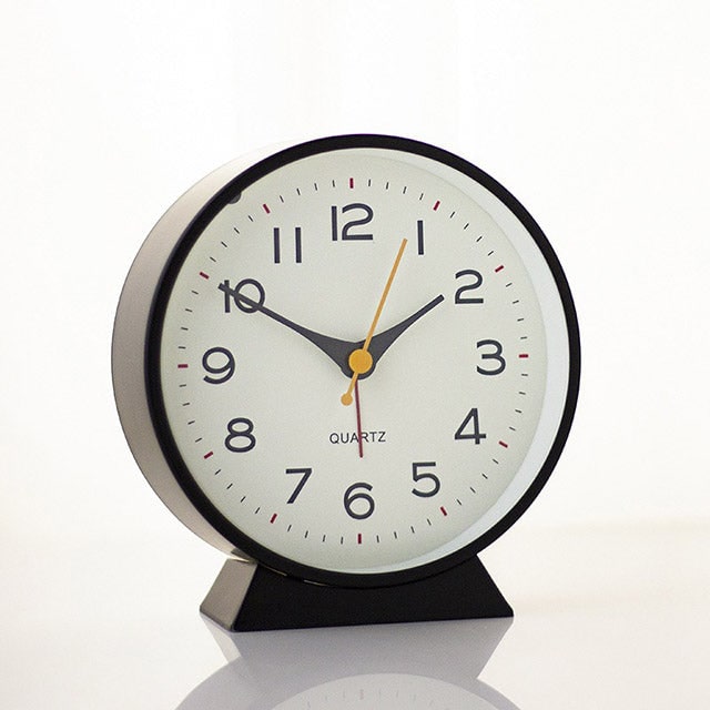 Retro Analog Alarm Clock with Silent Quartz Movement and Backlight - Image 23