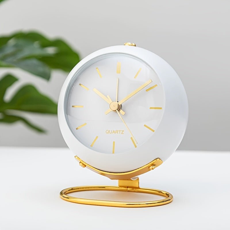 Vintage Analog Alarm Clock for Bedroom and Desk – Classic Time Display with Loud Alarm for Everyday Use