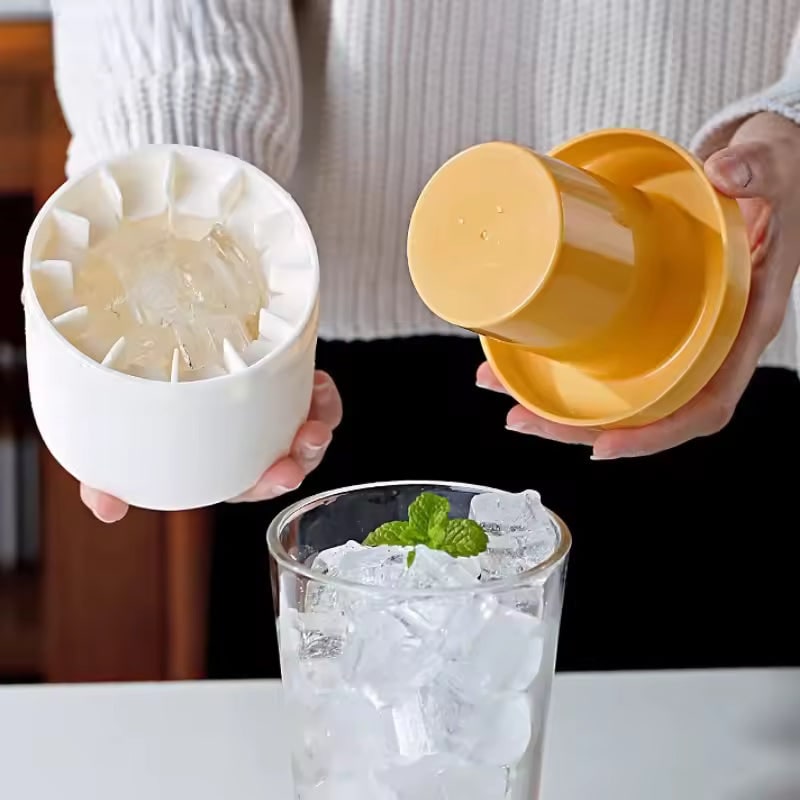 Silicone Ice Cube Maker with Removable Lid and Flexible Cup Design - Image 7