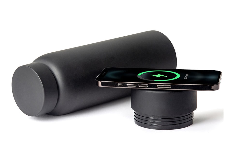 Smart Stainless Steel Insulated Water Bottle with Detachable Wireless Power Bank and Wrist Strap - Image 2