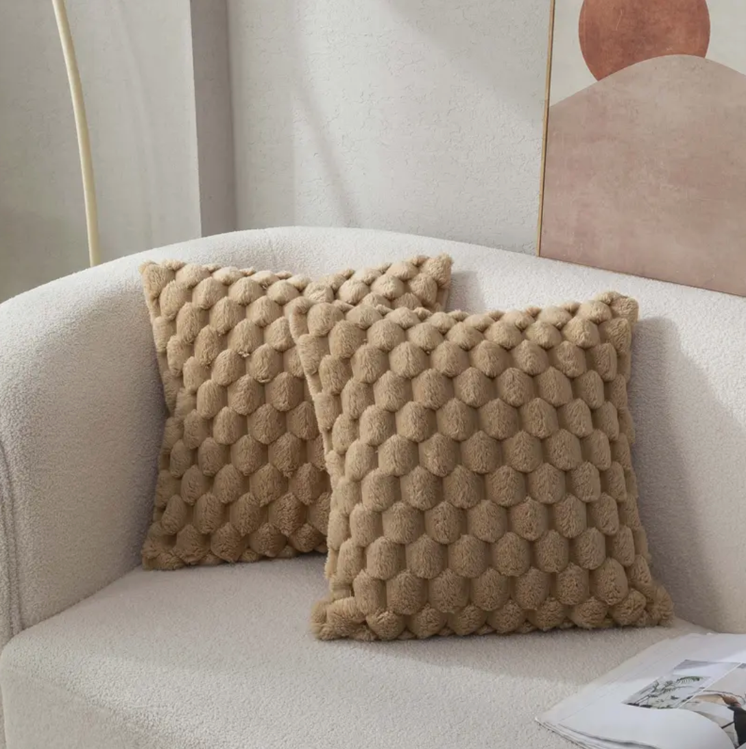 Cozy Plush Pillow with Luxurious Fluffy Cover