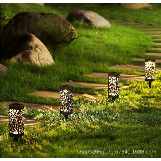 Solar Pathway Lights Outdoor Garden Lawn Stake with Hollow Lattice Design and Wireless Power - Image 6