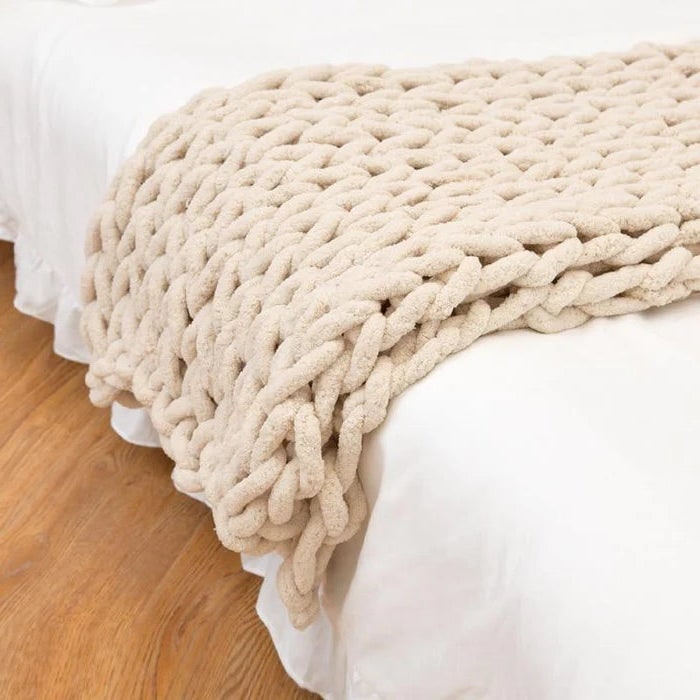 Throw Blanket Chunky Knit Hand with Thick Chenille Yarn and Cable Texture - Image 2
