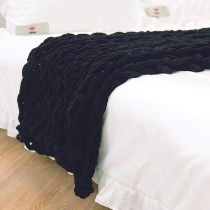 Throw Blanket Chunky Knit Hand with Thick Chenille Yarn and Cable Texture - Image 3