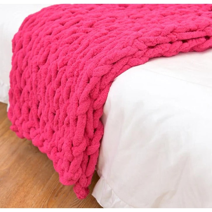 Throw Blanket Chunky Knit Hand with Thick Chenille Yarn and Cable Texture - Image 5
