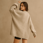 Cozy and Chic Wool Cardigan - Comfortable, Stylish, and High-Quality