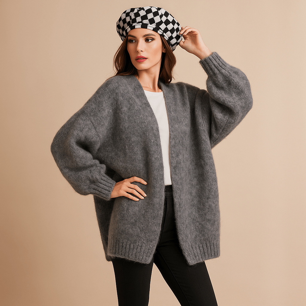 Cozy and Chic Wool Cardigan - Comfortable, Stylish, and High-Quality