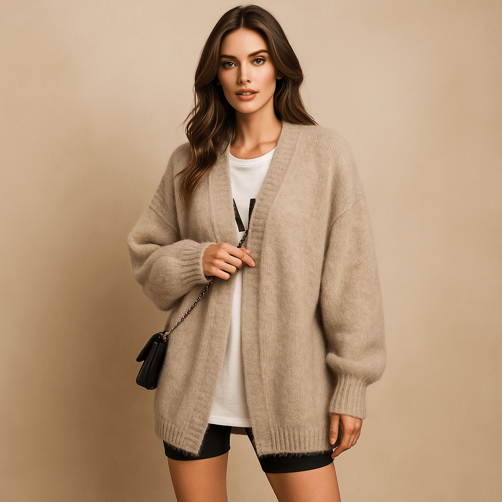 Cozy and Chic Wool Cardigan - Comfortable, Stylish, and High-Quality