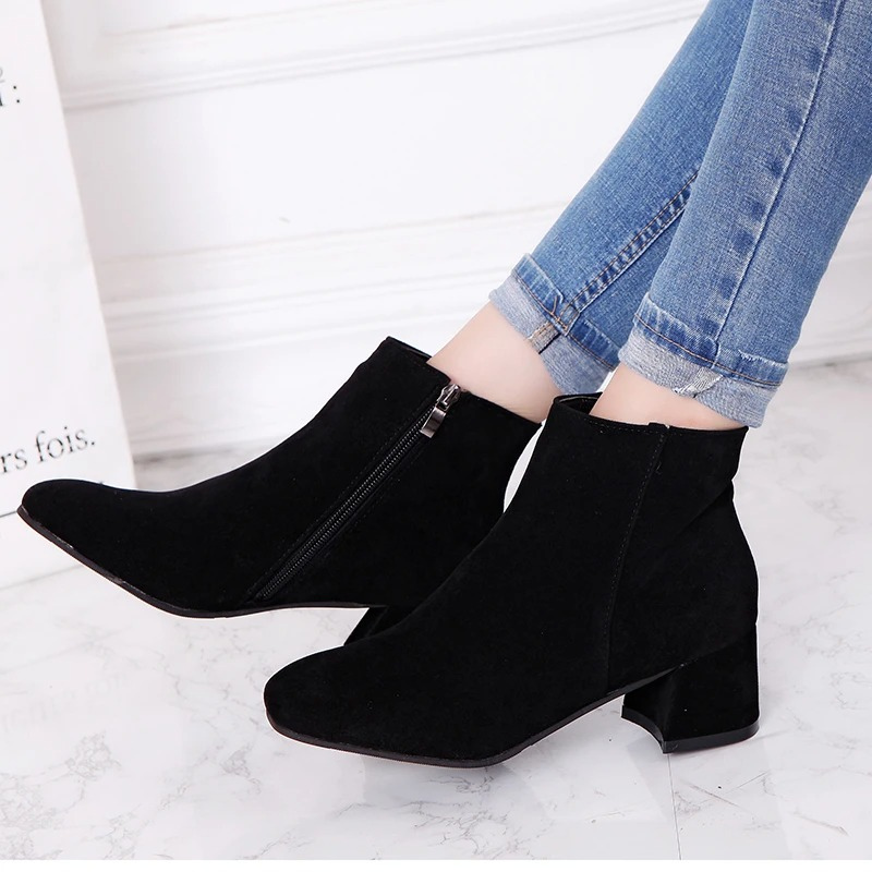 Women's Ankle Boots with Block Heel and Zipper Closure - Image 1