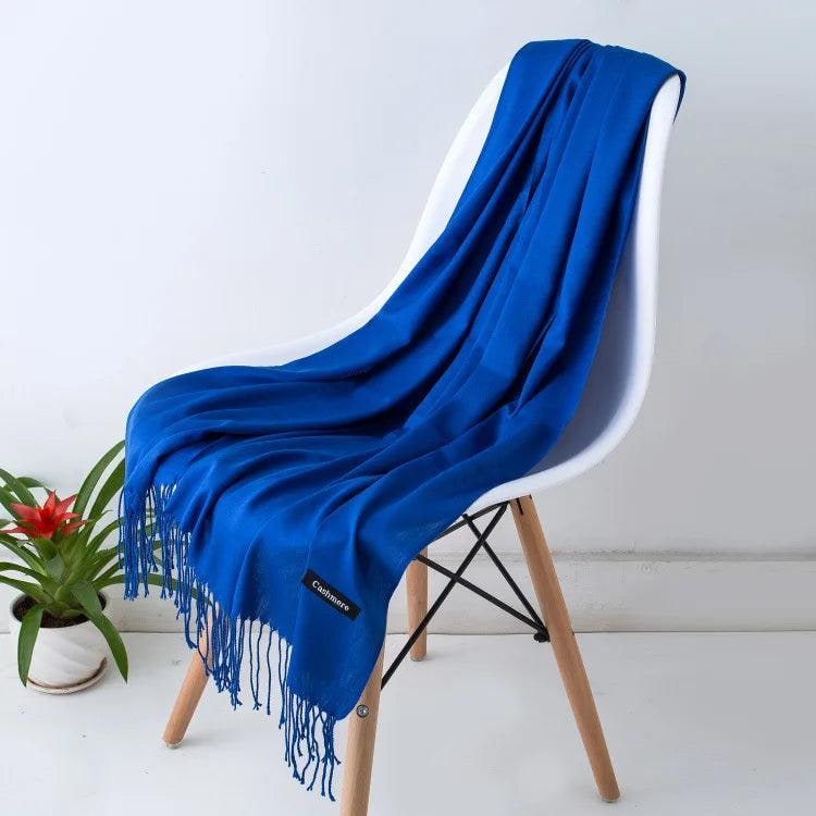 Women's Cashmere Scarf Wrap with Fringe Detail and Knit Texture - Image 30