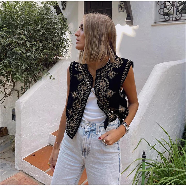 Women's Embroidered Velvet Vest Sleeveless Cropped Bohemian - Image 2