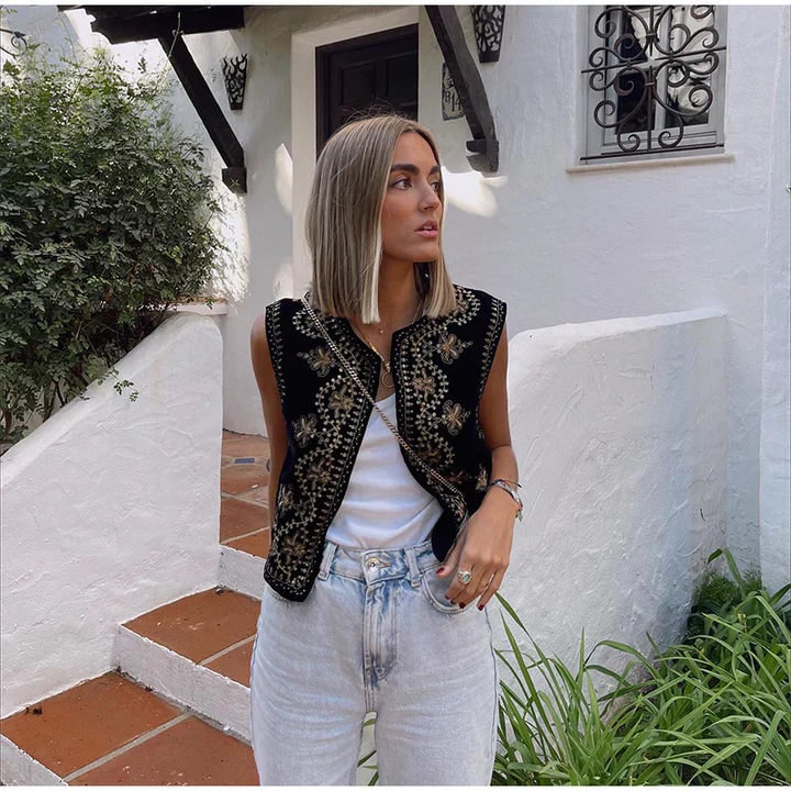 Women's Embroidered Velvet Vest Sleeveless Cropped Bohemian - Image 5
