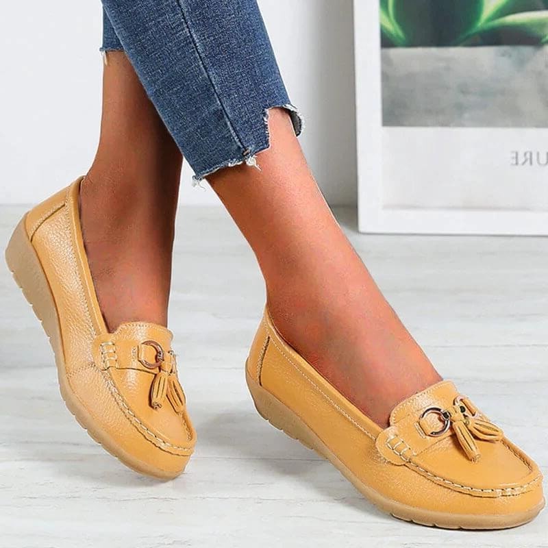 Womens Loafers Comfortable Slip Leather Pebbled Tassel Hardware - Image 13