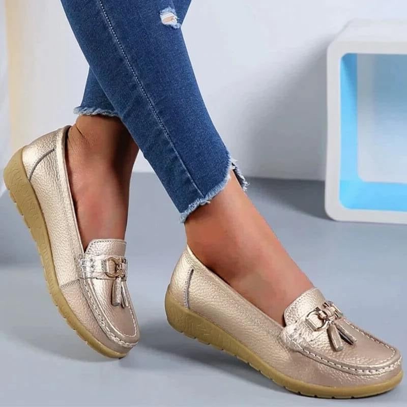 Womens Loafers Comfortable Slip Leather Pebbled Tassel Hardware - Image 14