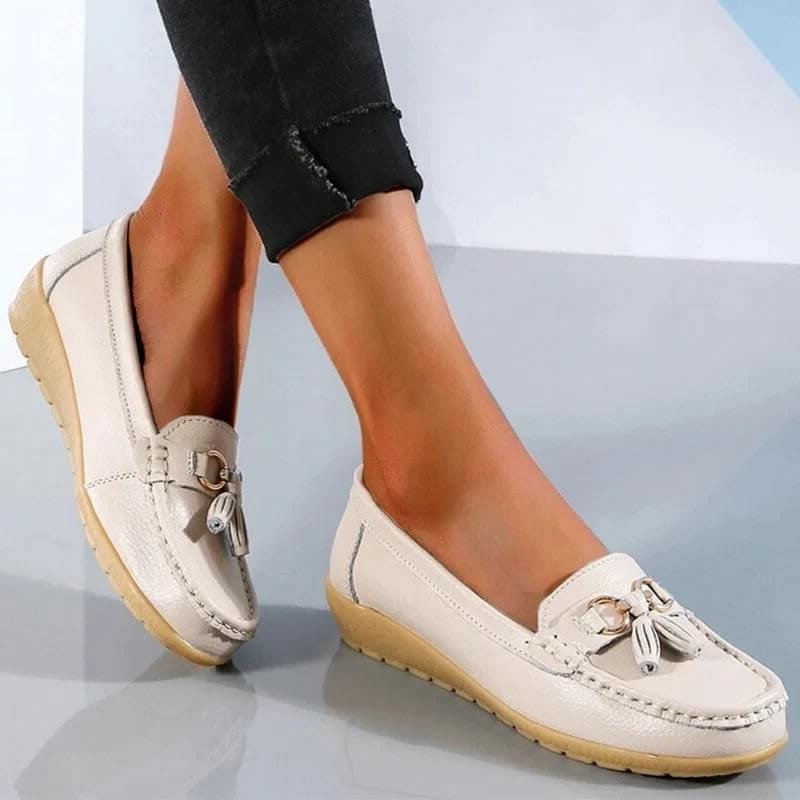 Womens Loafers Comfortable Slip Leather Pebbled Tassel Hardware - Image 15