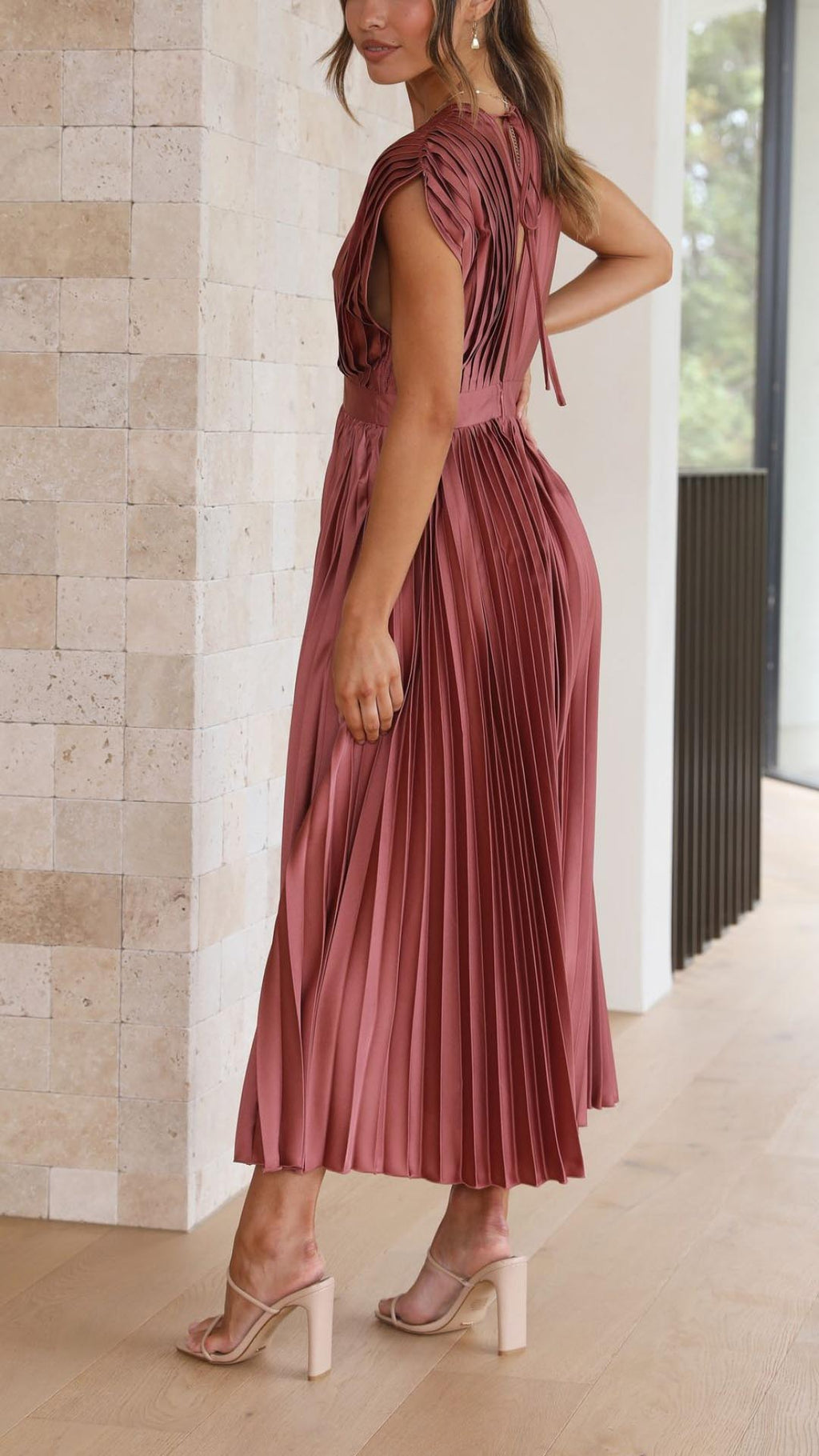 Kaitlyn | Women's V-Neck Pleated Midi Dress for Wedding Guests